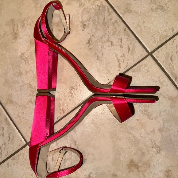 Pink Women's Heels - Picture 2 of 4